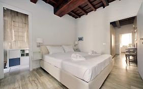 Suity I Cozy Nazareno Apartment